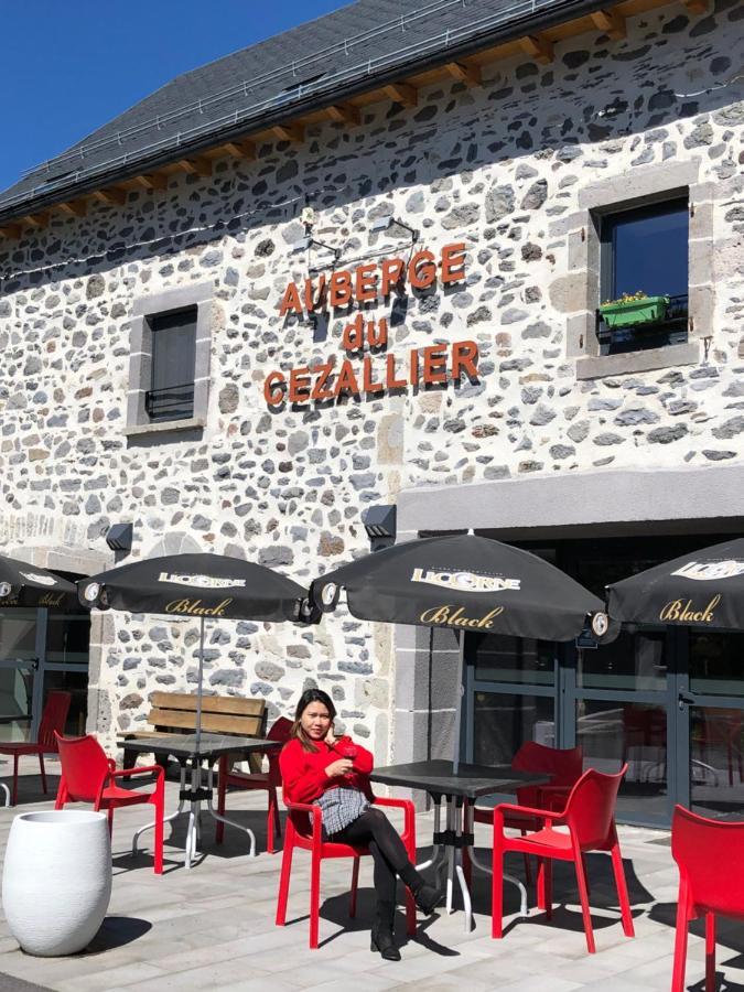 Auberge du Cezallier Montgreleix Exterior foto
